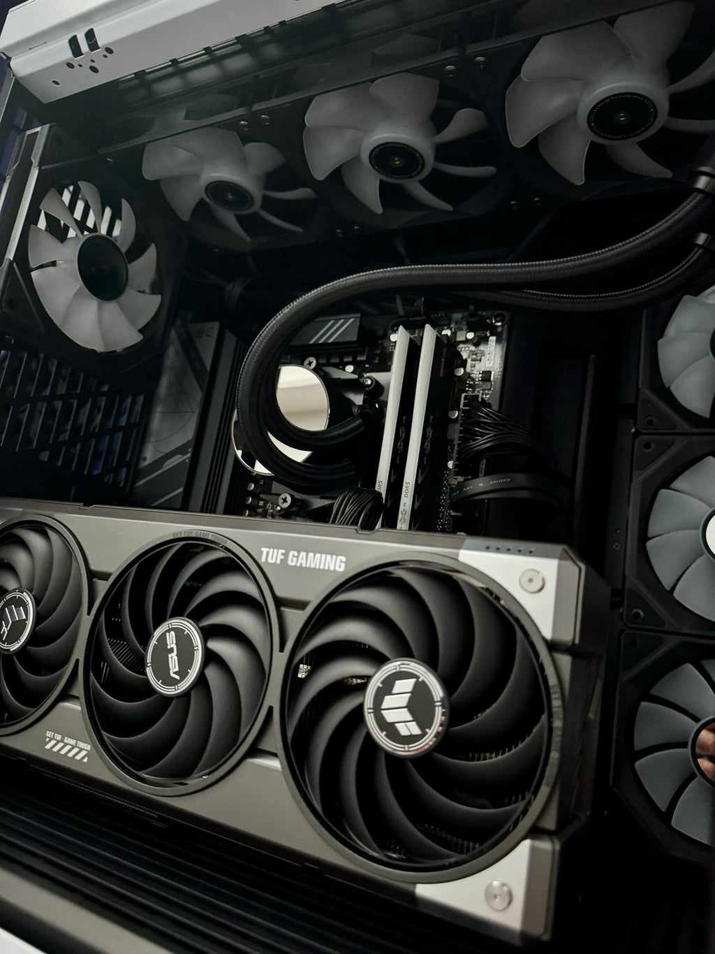 SUPREME PC