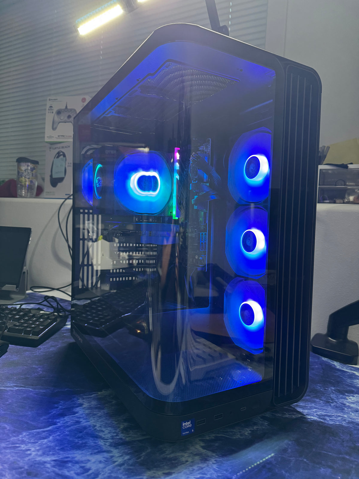 Pre-Owned Gaming PC #26004 — Intel Ultra 5 225F / RTX 5060