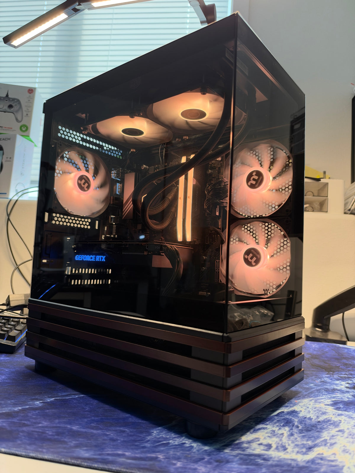 Pre-Owned Gaming PC #26007 — Ryzen 7 8700G/ RTX 4060TI
