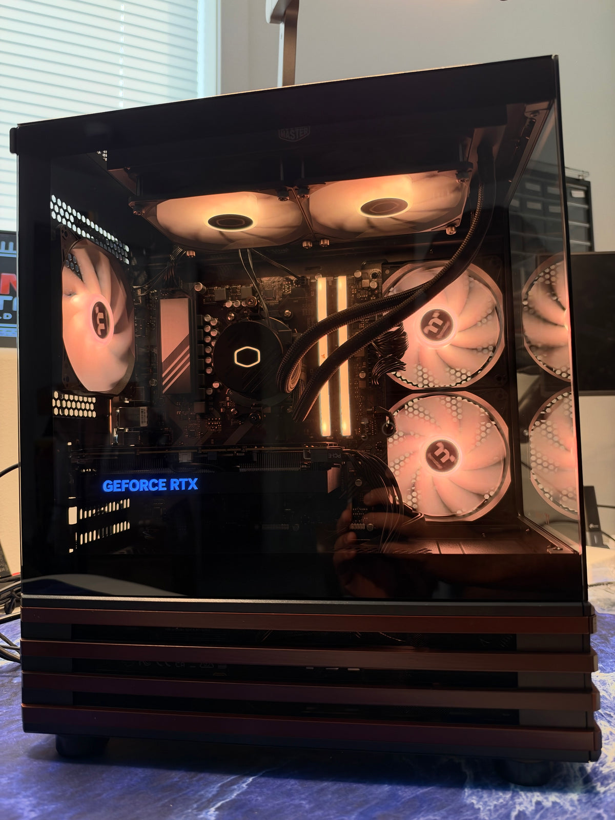 Pre-Owned Gaming PC #26007 — Ryzen 7 8700G/ RTX 4060TI